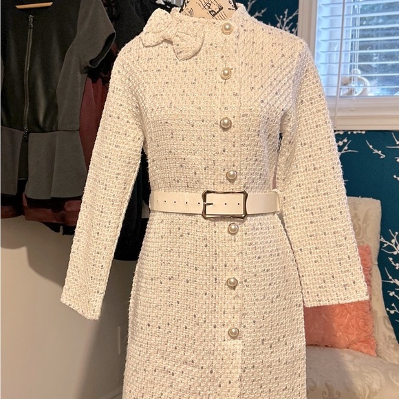 BEAUTIFUL, white tweed dress 👗 with shimmer throughout. In size XS NWT, - Picture 3 of 11